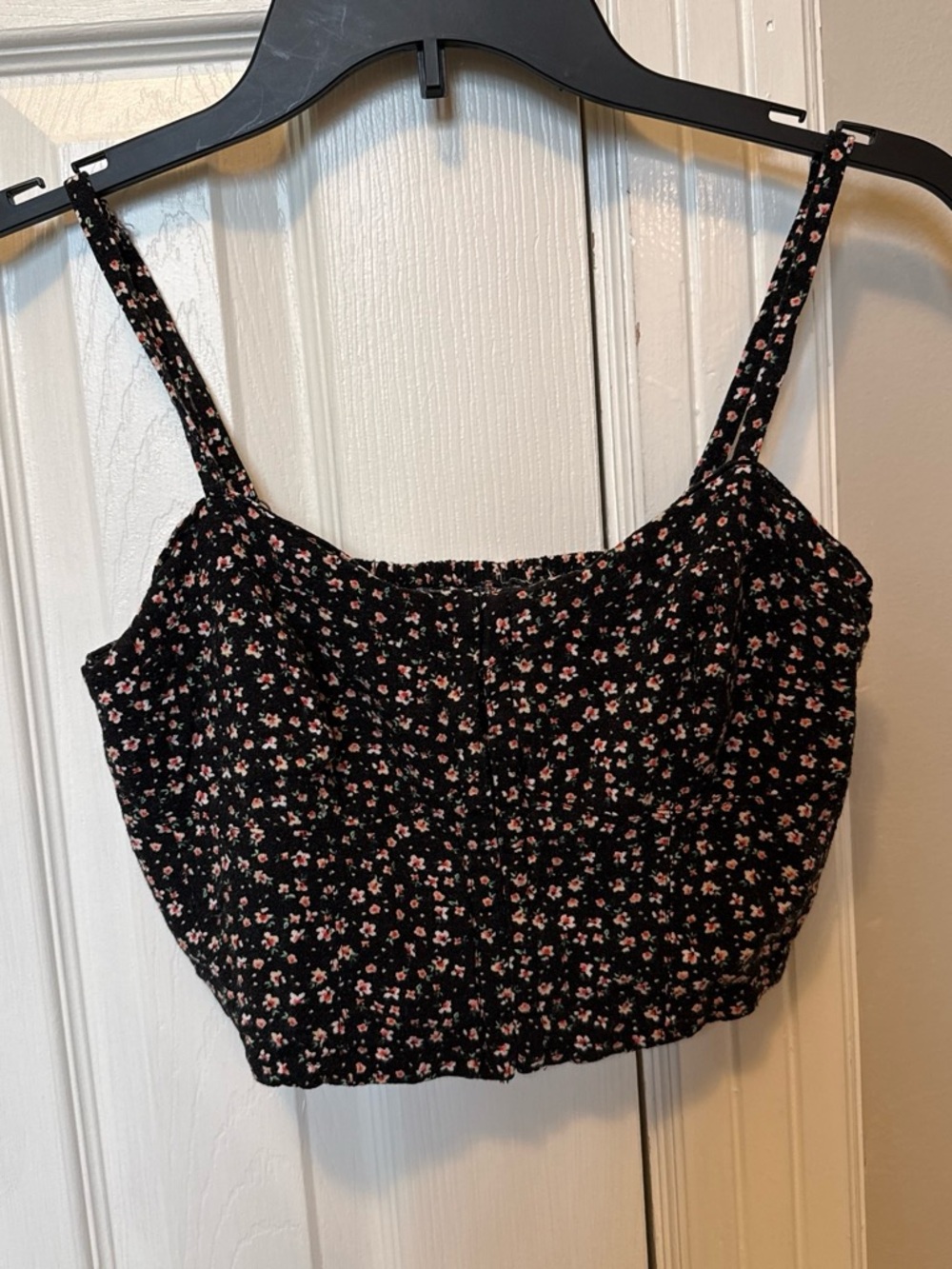 Black Floral Crop Tank Top - White Flower Print